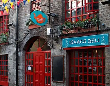 Isaacs Vandrarhem *