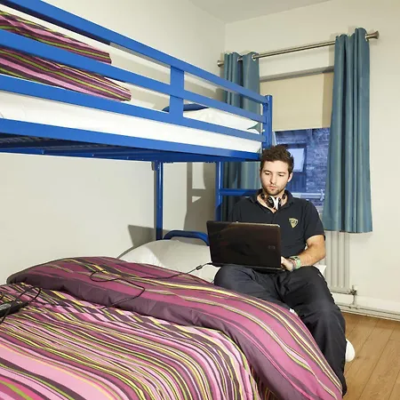 Isaacs * Δουβλίνο